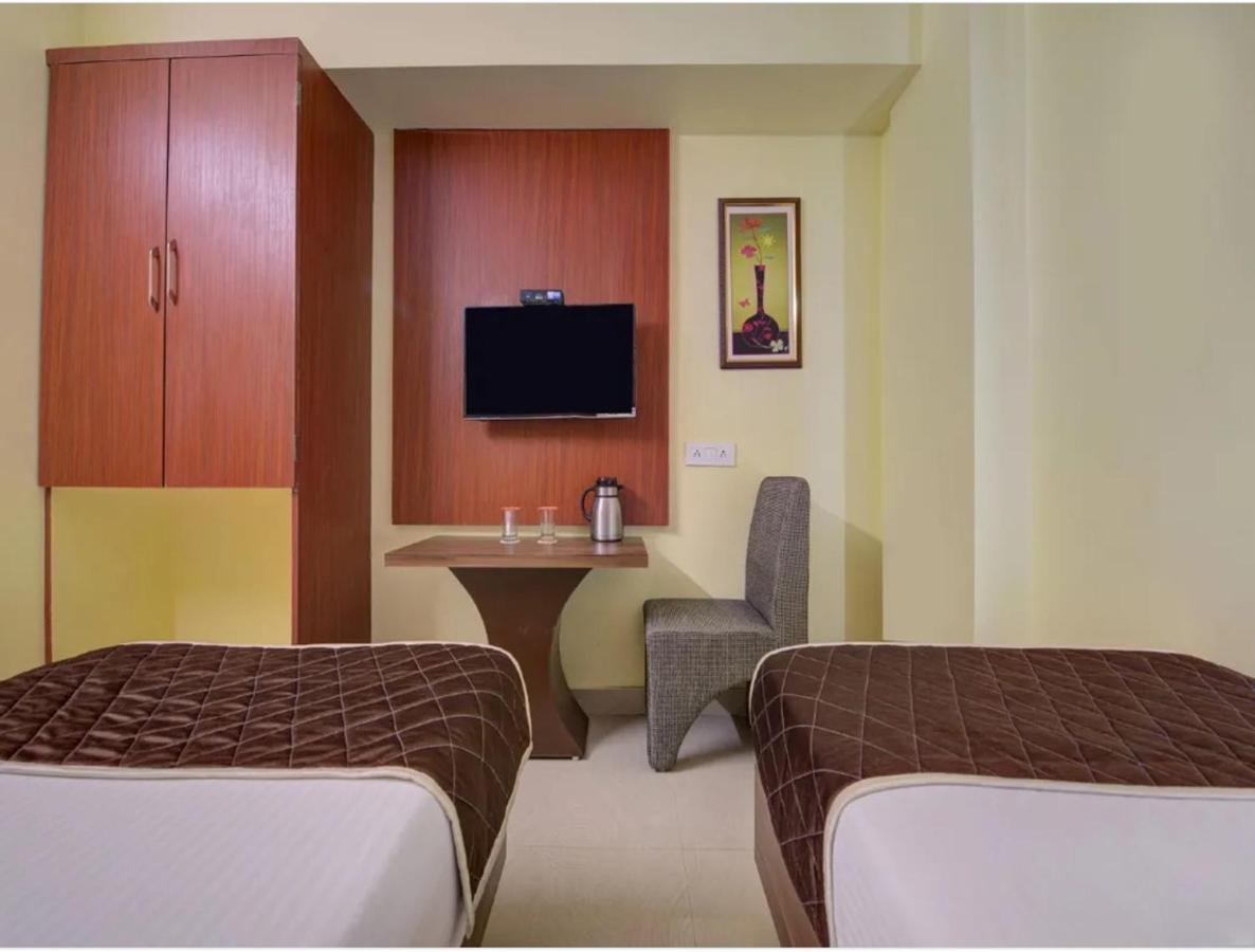 Hotel Garden Villa Patna  Kültér fotó